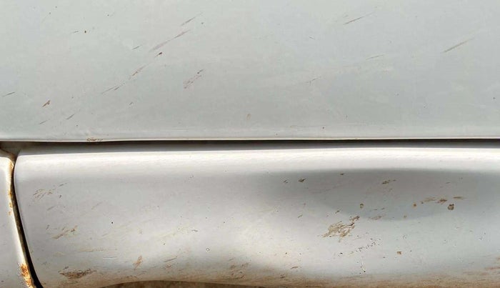 2017 Maruti Wagon R 1.0 VXI, Petrol, Manual, 90,619 km, Left running board - Slightly dented