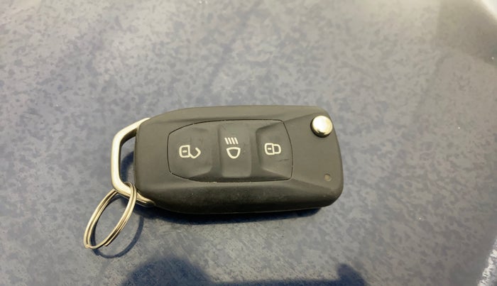 2021 Tata Tiago XZ PETROL, Petrol, Manual, 17,196 km, Key Close Up