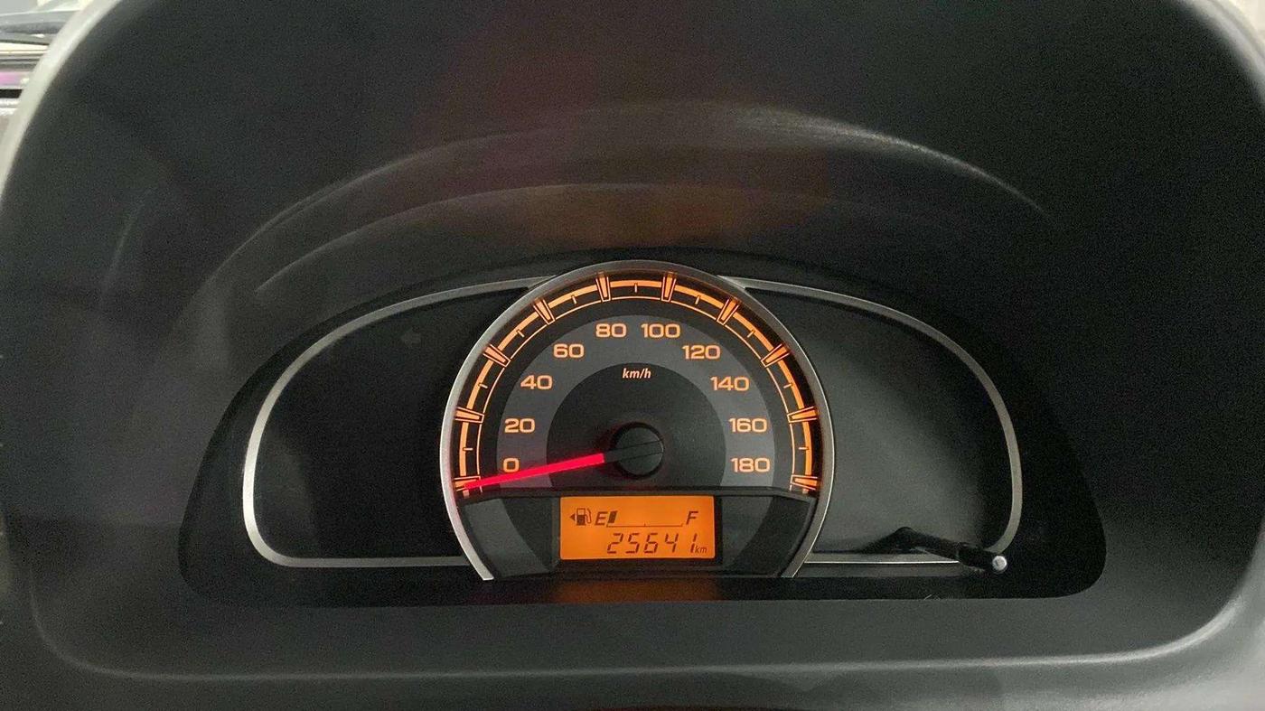 2015 Maruti Alto 800 LXI, Petrol, Manual, 25,640 km, Odometer Image