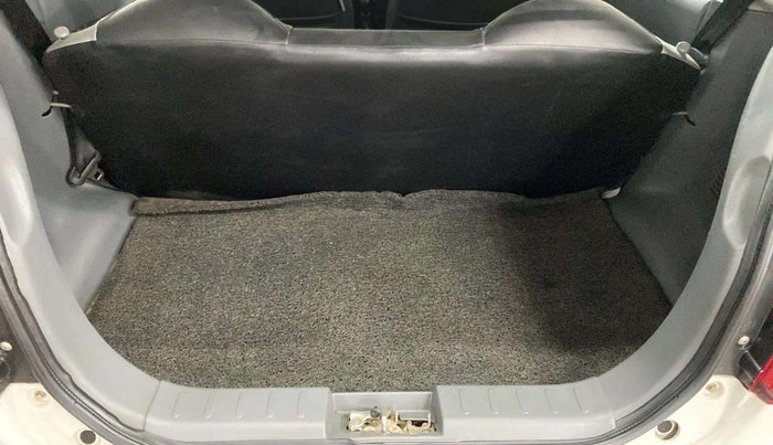 2015 Maruti Alto 800 LXI, Petrol, Manual, 25,640 km, Boot Inside