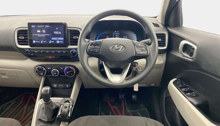 2022 Hyundai VENUE S(O) 1.2, Petrol, Manual, 14,186 km, Steering Wheel Close Up