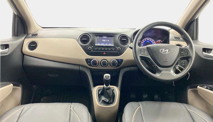 2017 Hyundai Grand i10 SPORTZ 1.2 KAPPA VTVT, CNG, Manual, 79,598 km, Dashboard