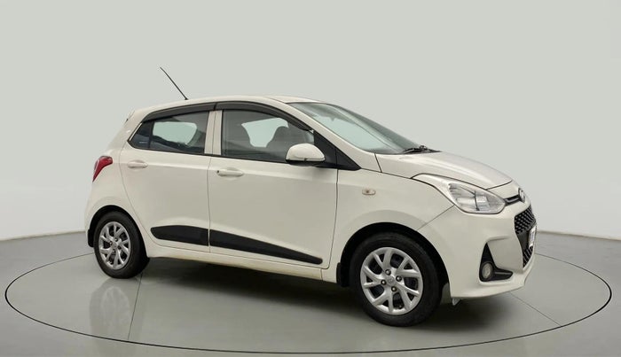 2017 Hyundai Grand i10 SPORTZ 1.2 KAPPA VTVT, CNG, Manual, 79,598 km, Right Front Diagonal