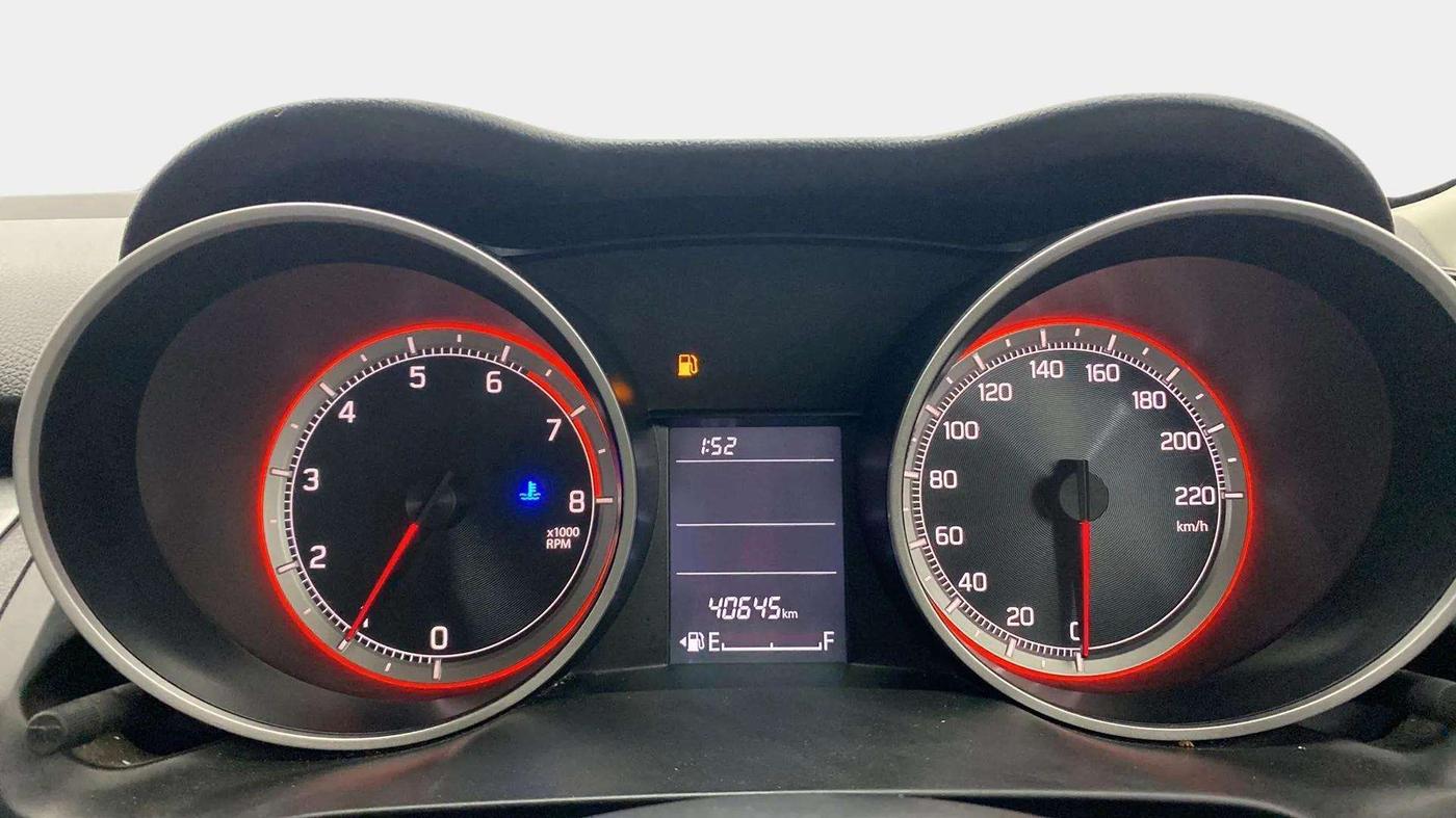 2018 Maruti Swift VXI, Petrol, Manual, 40,645 km, Odometer Image