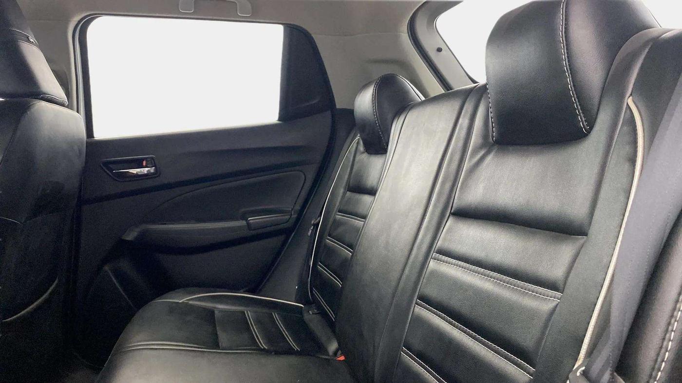 2018 Maruti Swift VXI, Petrol, Manual, 40,645 km, Right Side Rear Door Cabin