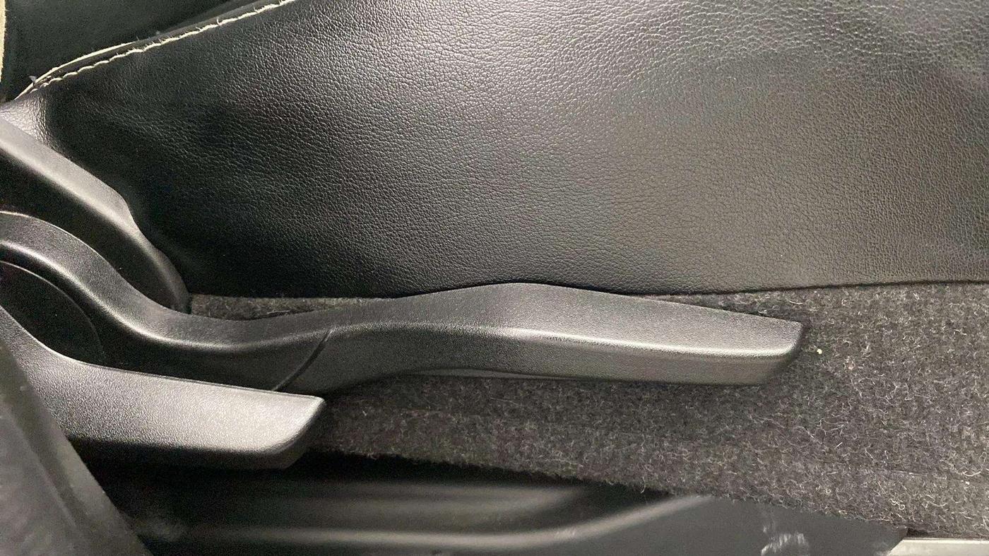 2018 Maruti Swift VXI, Petrol, Manual, 40,645 km, Driver Side Adjustment Panel