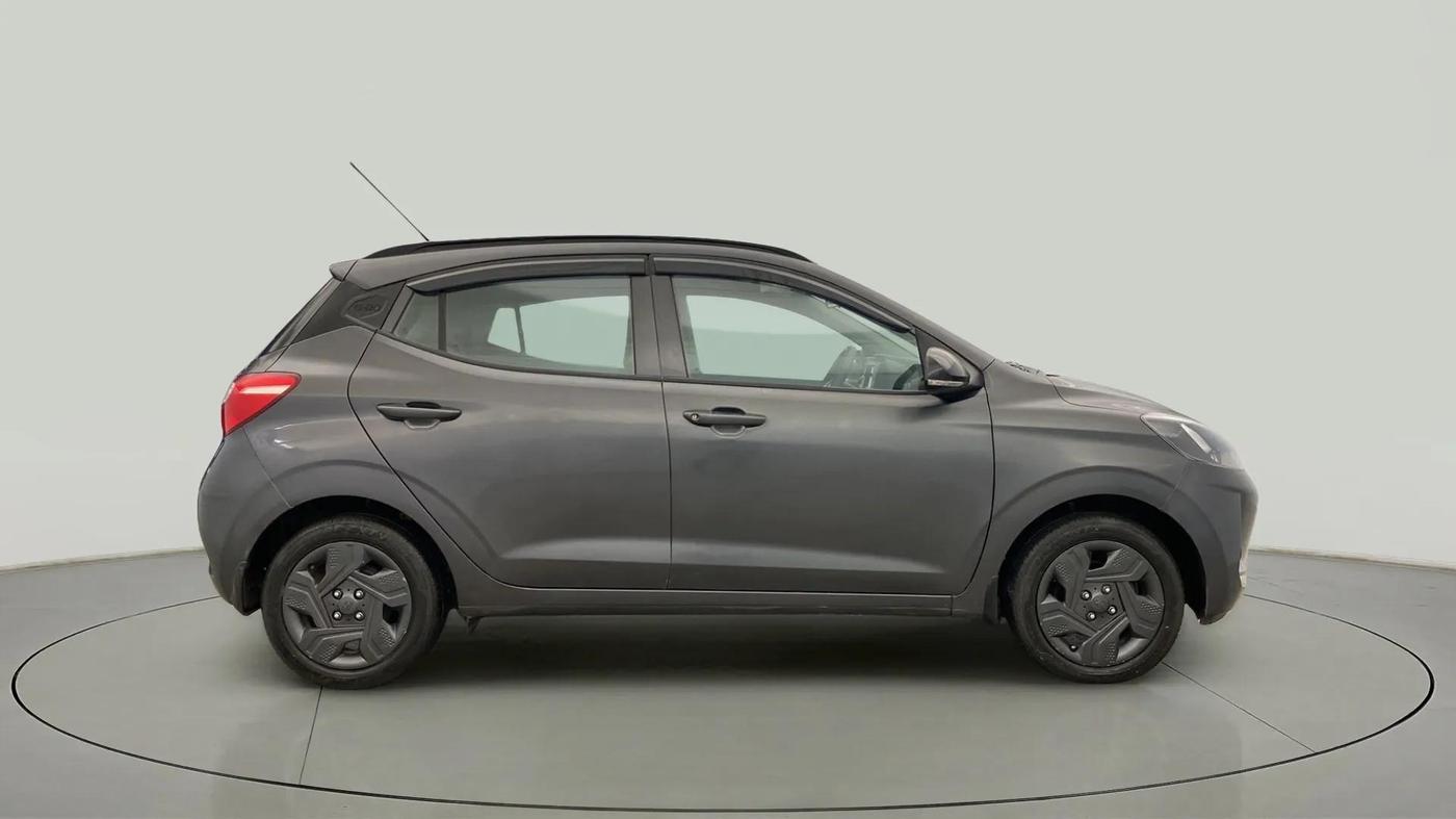2022 Hyundai GRAND I10 NIOS MAGNA CORPORATE EDITION 1.2 KAPPA VTVT, Petrol, Manual, 43,986 km, Right Side View