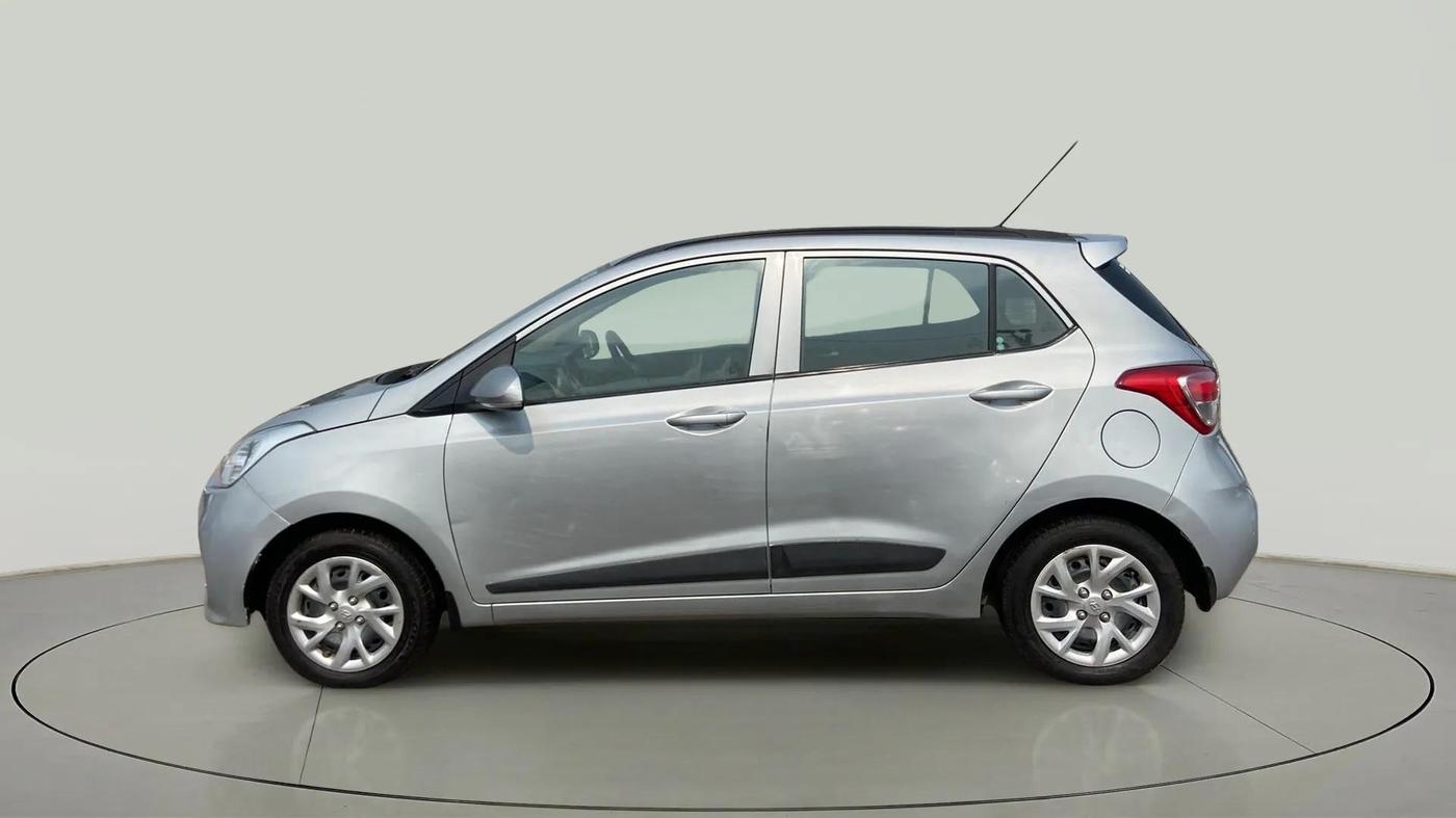 2019 Hyundai Grand i10 SPORTZ 1.2 KAPPA VTVT, CNG, Manual, 83,792 km, Left Side