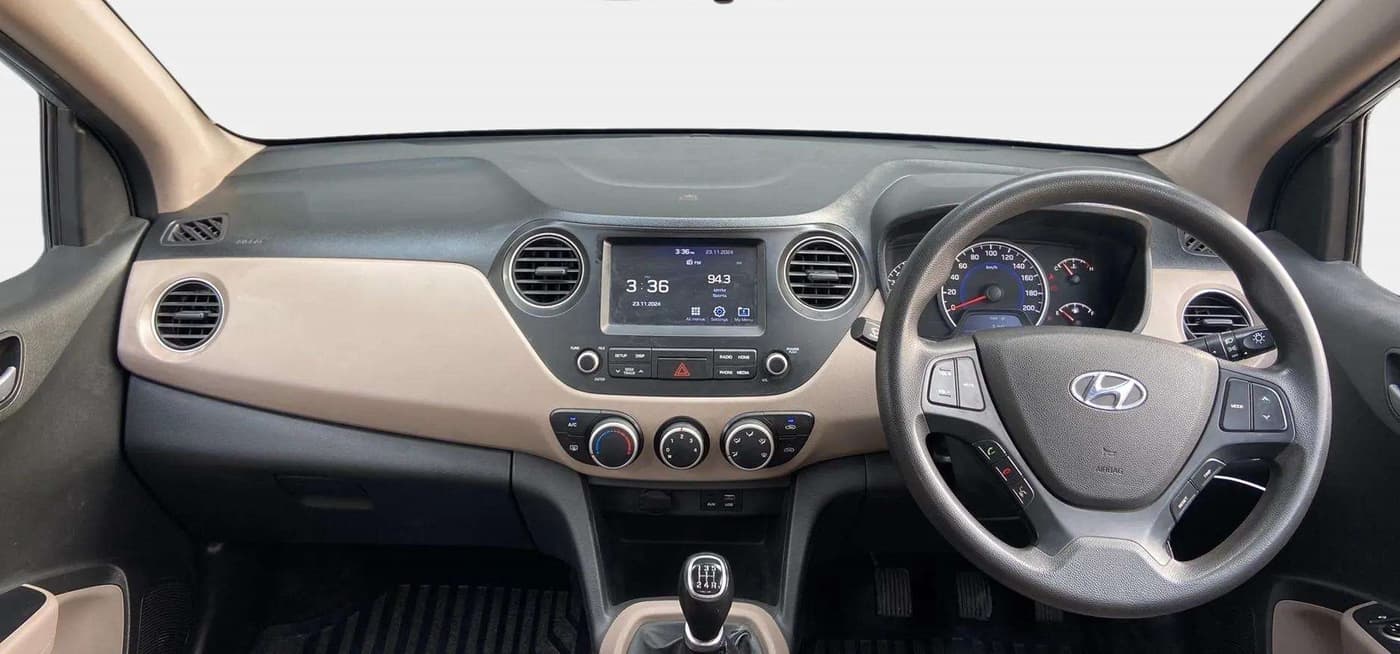 2019 Hyundai Grand i10 SPORTZ 1.2 KAPPA VTVT, CNG, Manual, 83,792 km, Dashboard