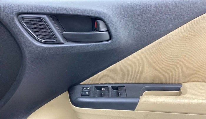 2015 Honda City 1.5L I-VTEC SV, Petrol, Manual, 52,499 km, Driver Side Door Panels Control