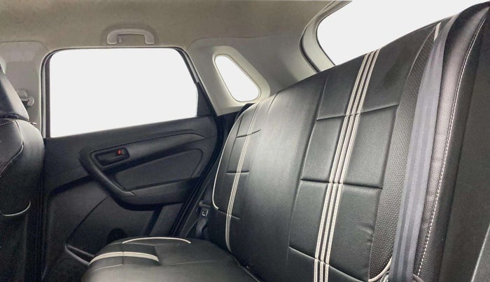 2021 Maruti Vitara Brezza LXI, Petrol, Manual, 59,612 km, Right Side Rear Door Cabin