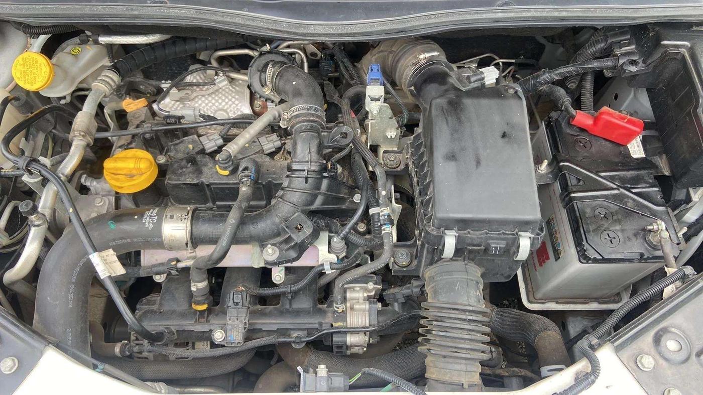 2022 Nissan MAGNITE XV PREMIUM TURBO (O), Petrol, Manual, 27,869 km, Open Bonet