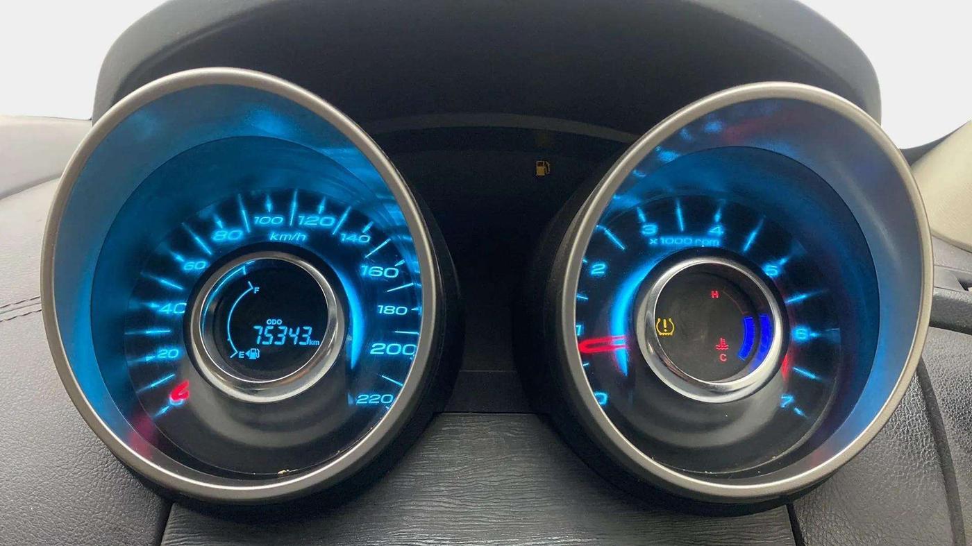 2018 Mahindra XUV500 W11(O), Diesel, Manual, 77,839 km, Odometer Image