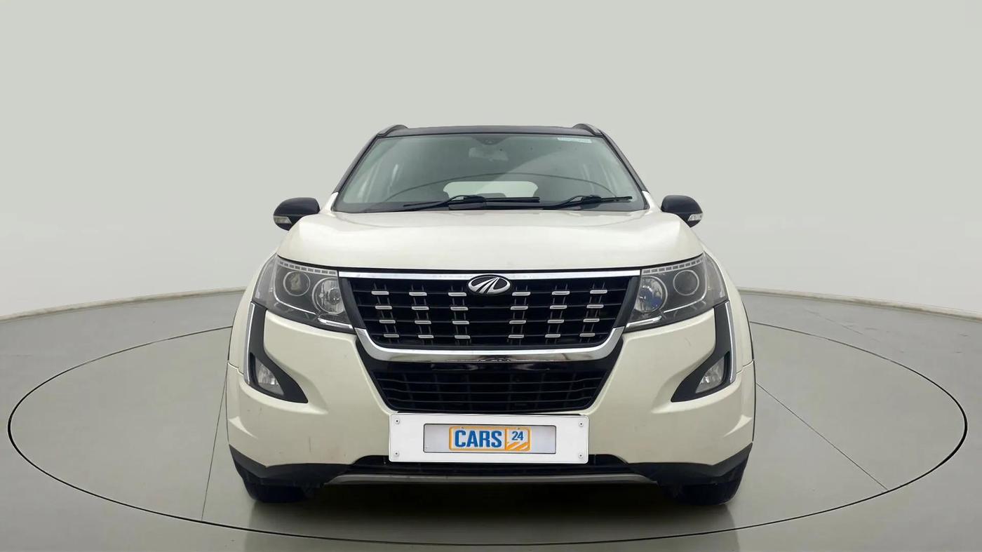 2018 Mahindra XUV500 W11(O), Diesel, Manual, 77,839 km, Front