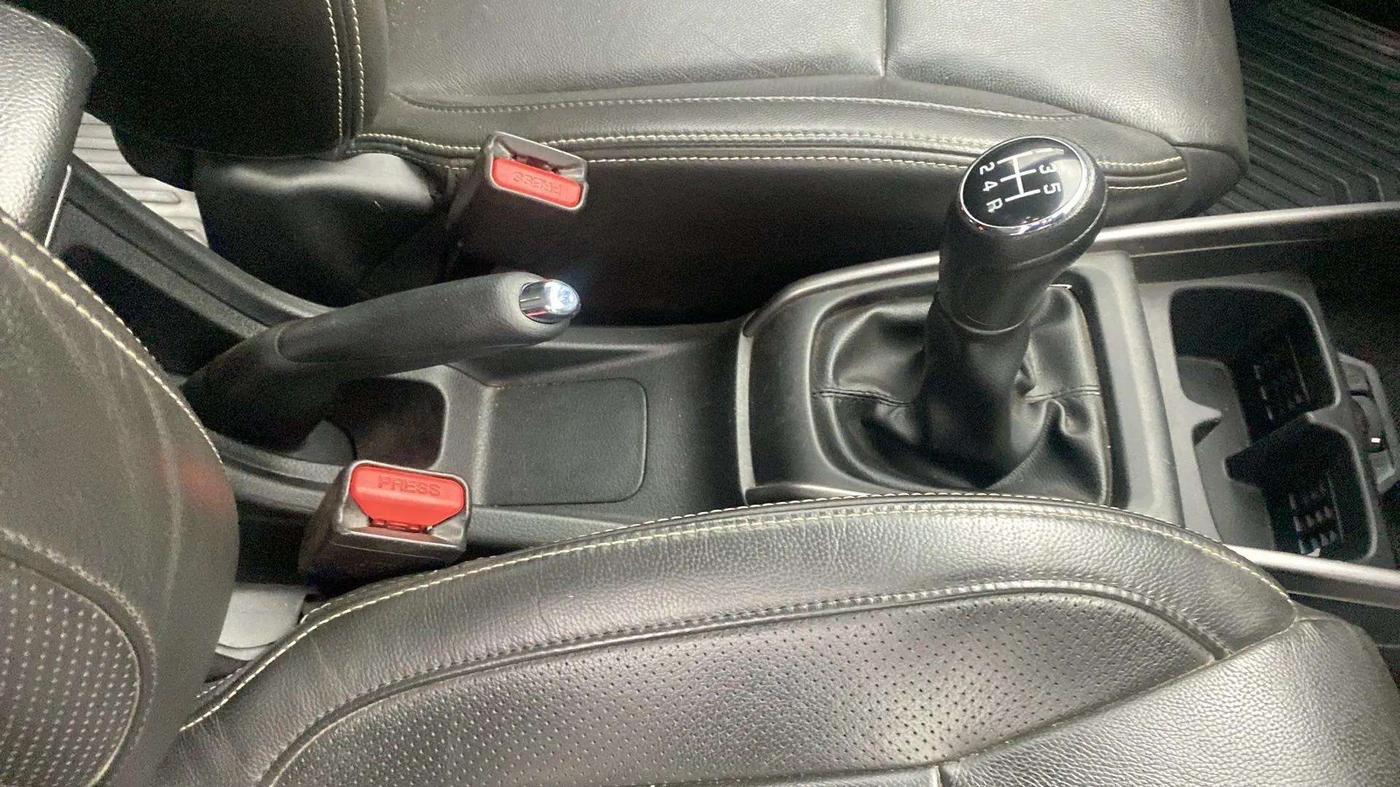 2019 Maruti XL6 ALPHA MT, Petrol, Manual, 49,818 km, Gear Lever
