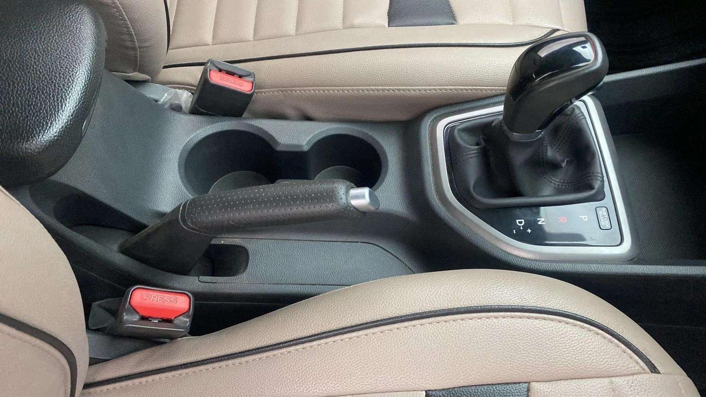 2018 Hyundai Creta SX AT 1.6 PETROL, Petrol, Automatic, 21,239 km, Gear Lever