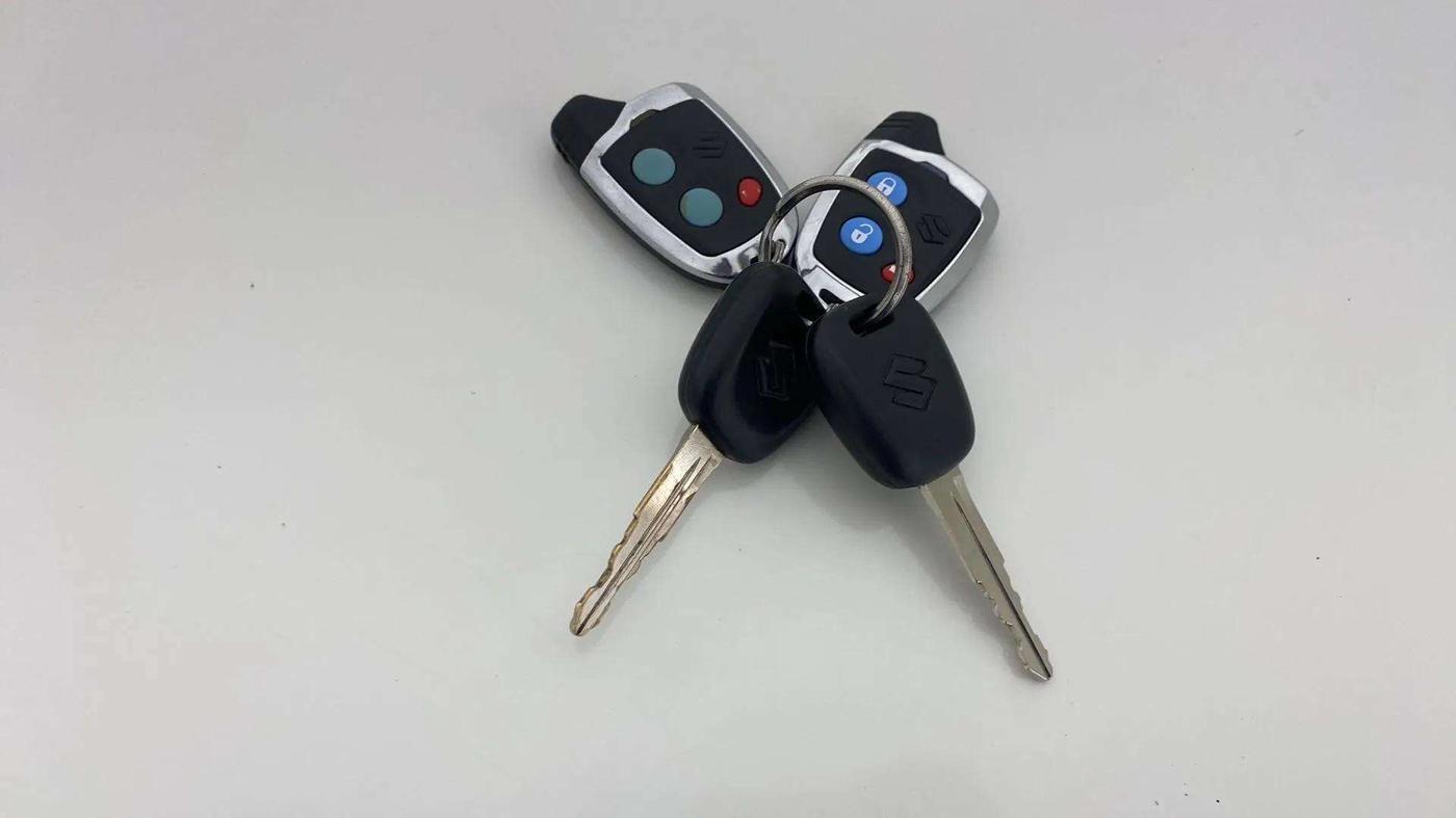 2019 Maruti Alto LXI CNG, CNG, Manual, 97,502 km, Key Close Up