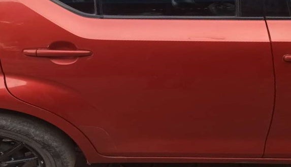 2017 Maruti IGNIS DELTA 1.2 AMT, Petrol, Automatic, 59,420 km, Right rear door - Minor scratches