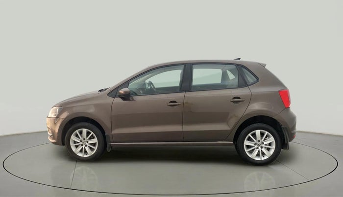 2016 Volkswagen Polo HIGHLINE1.2L, Petrol, Manual, 79,667 km, Left Side
