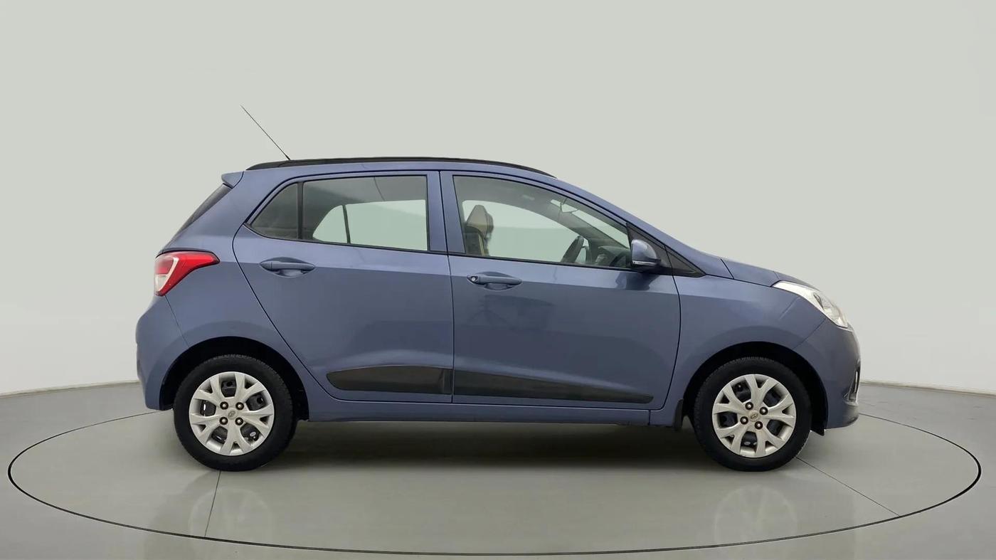 2016 Hyundai Grand i10 SPORTZ 1.2 KAPPA VTVT, Petrol, Manual, 57,511 km, Right Side View
