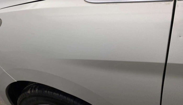 2021 Maruti Ertiga VXI CNG, CNG, Manual, 65,607 km, Left fender - Minor scratches