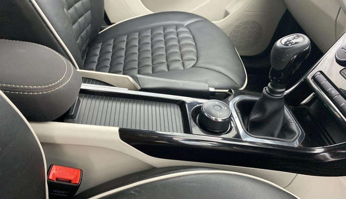 2021 Tata NEXON XZ PLUS PETROL, Petrol, Manual, 37,451 km, Gear Lever