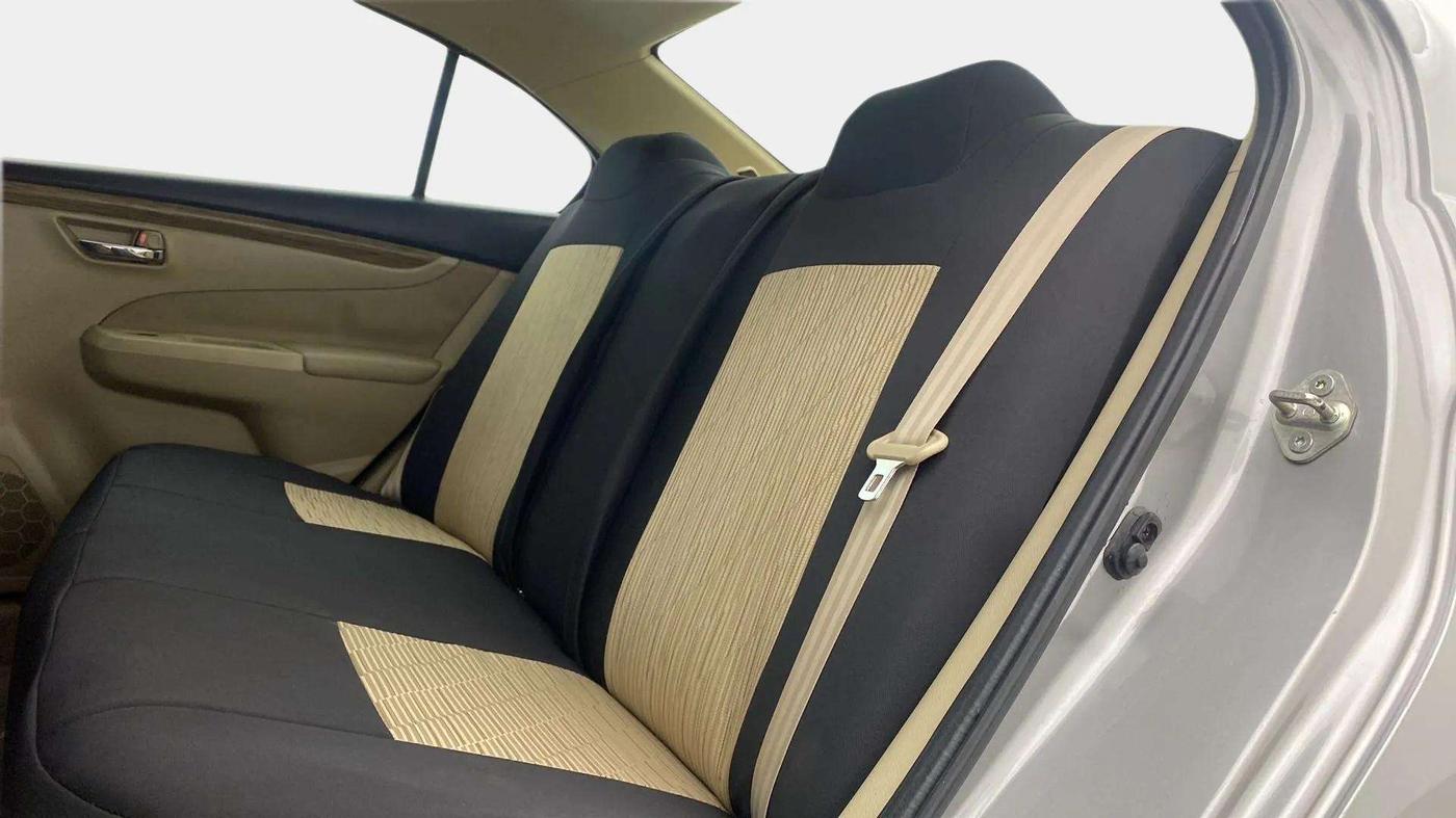 2019 Maruti Ciaz DELTA 1.5 SHVS MT PETROL, Petrol, Manual, 53,345 km, Right Side Rear Door Cabin
