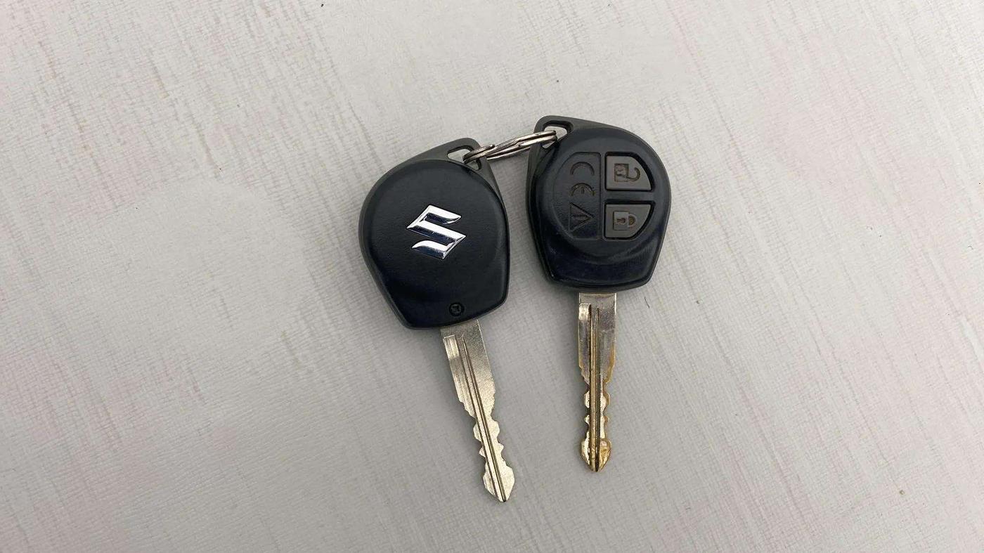 2019 Maruti Ciaz DELTA 1.5 SHVS MT PETROL, Petrol, Manual, 53,345 km, Key Close Up