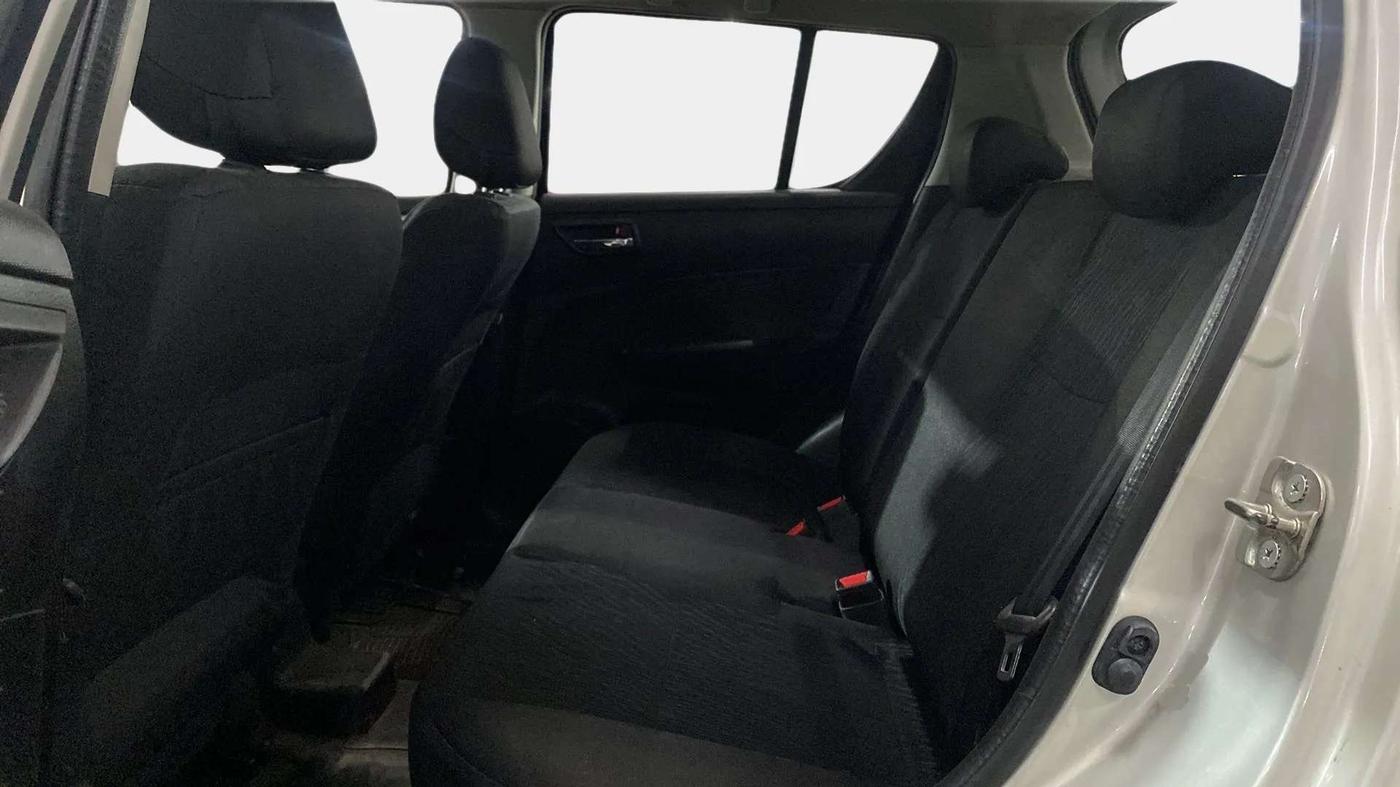 2017 Maruti Swift VXI, Petrol, Manual, 6,657 km, Right Side Rear Door Cabin
