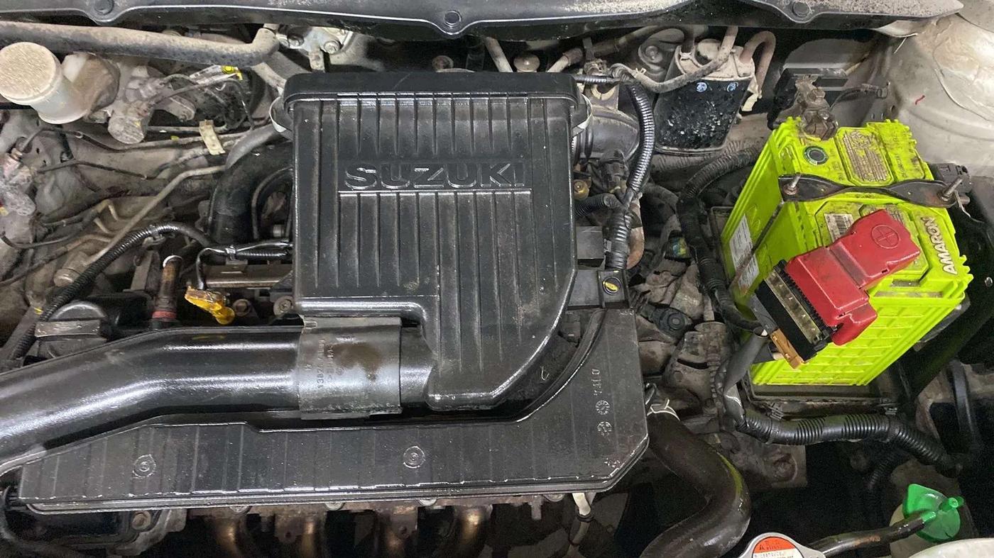 2017 Maruti Swift VXI, Petrol, Manual, 6,657 km, Open Bonet