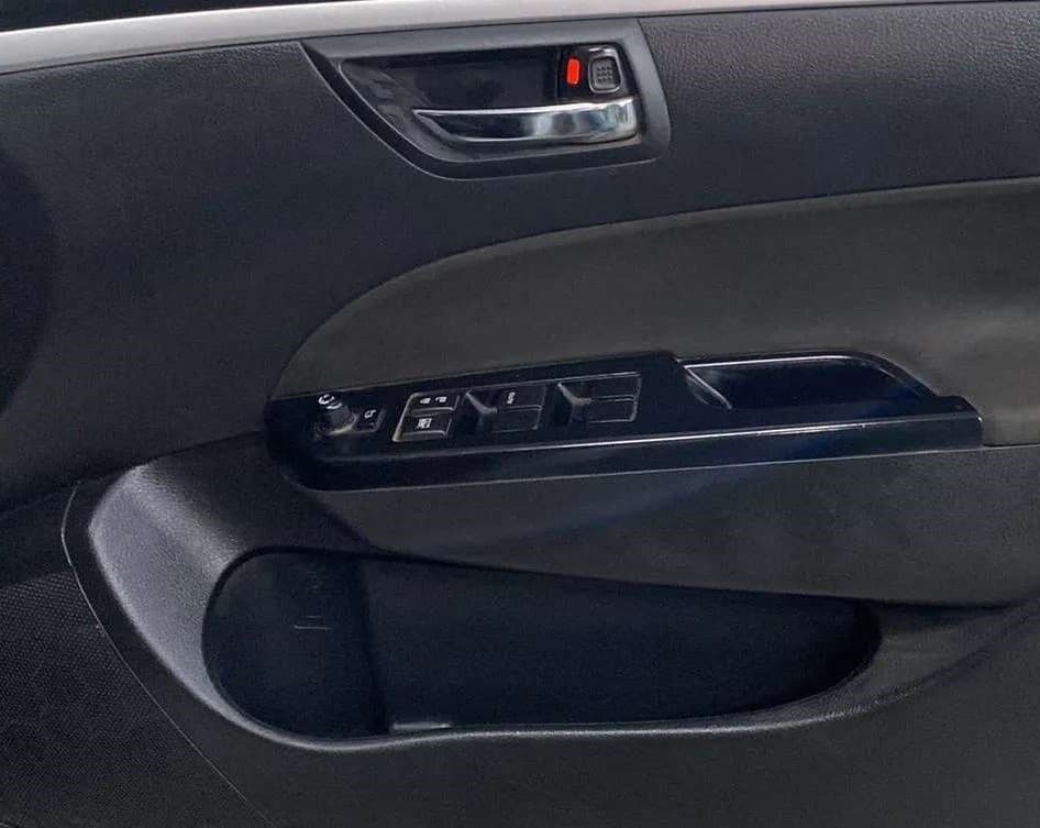 2017 Maruti Swift VXI, Petrol, Manual, 6,657 km, Driver Side Door Panels Control