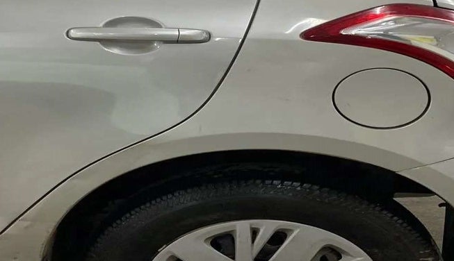 2017 Maruti Swift VXI, Petrol, Manual, 6,200 km, Left quarter panel - Minor scratches