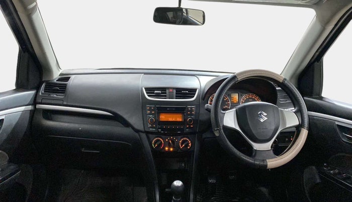 2017 Maruti Swift VXI, Petrol, Manual, 6,200 km, Dashboard