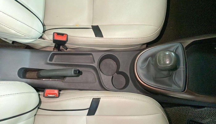2020 Hyundai AURA S 1.2 CNG, CNG, Manual, 30,328 km, Gear Lever