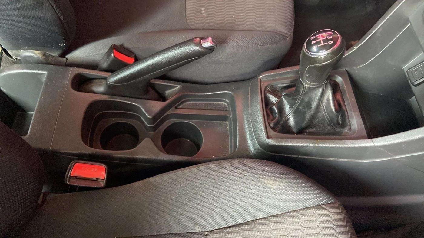 2016 Maruti Vitara Brezza VDI, Diesel, Manual, 65,747 km, Gear Lever