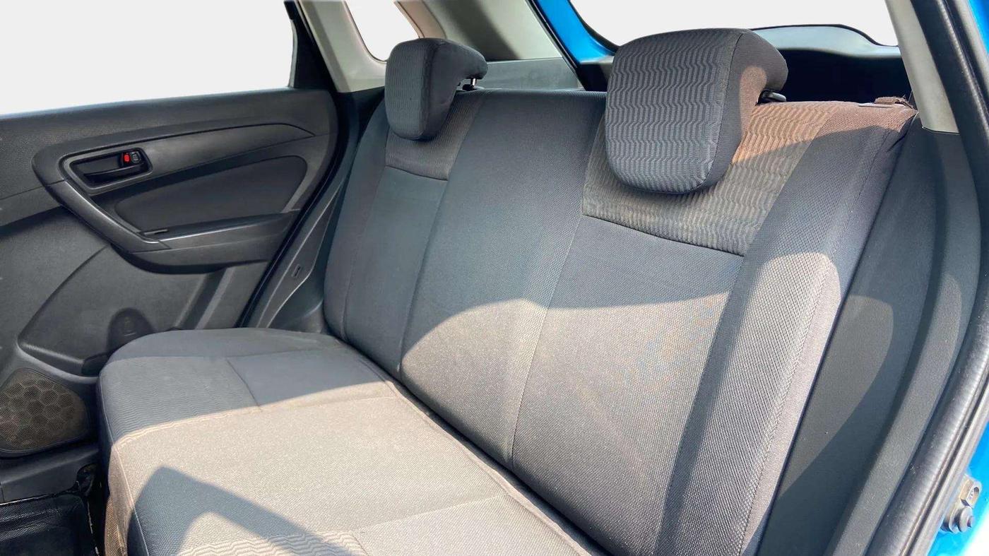 2016 Maruti Vitara Brezza VDI, Diesel, Manual, 65,747 km, Right Side Rear Door Cabin