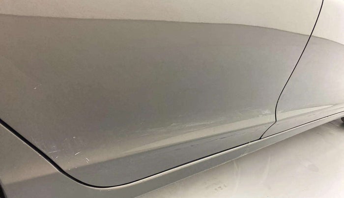 2017 Honda City 1.5L I-VTEC V MT, Petrol, Manual, 87,421 km, Right rear door - Minor scratches