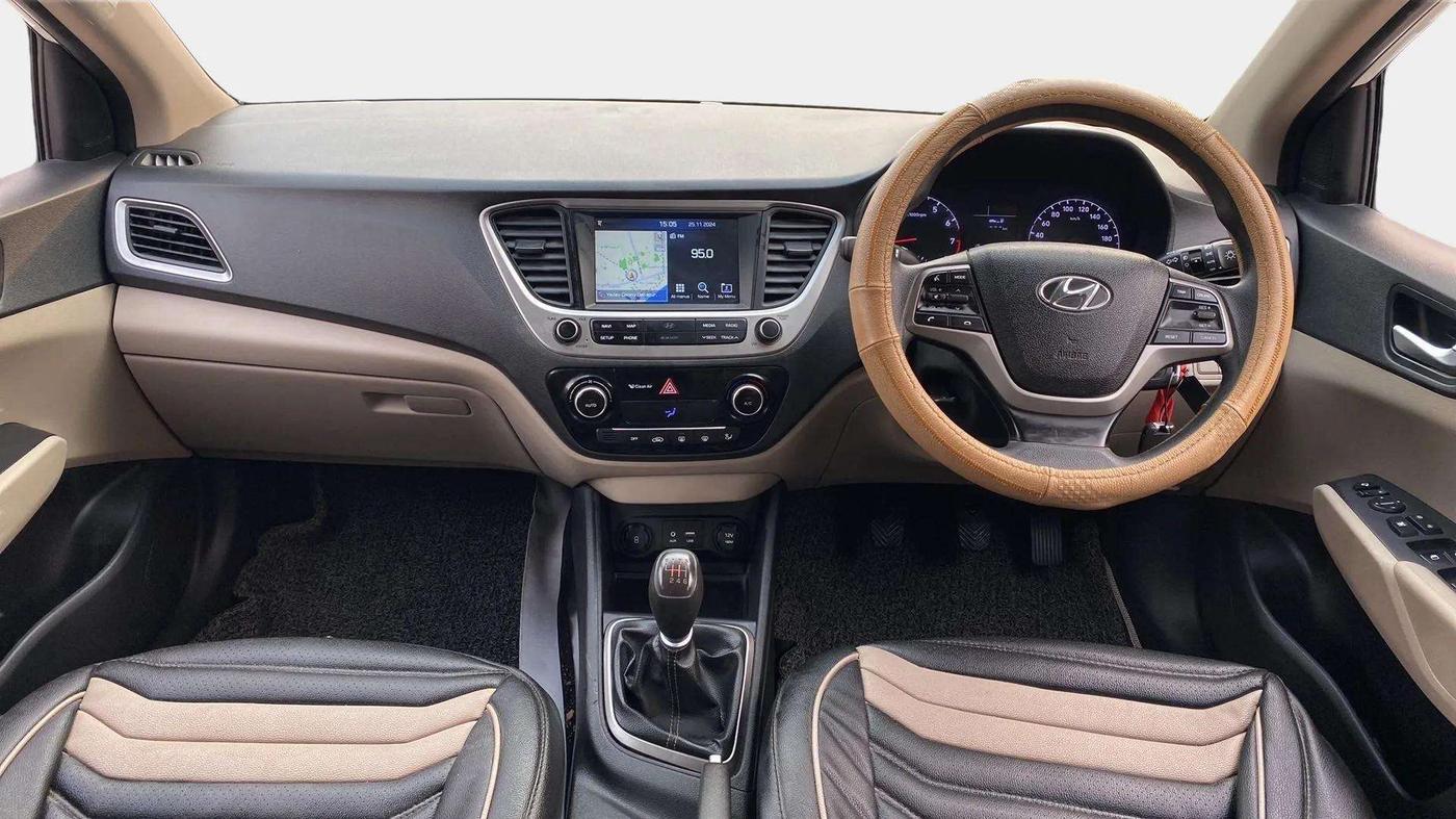 2018 Hyundai Verna 1.6 VTVT SX, Petrol, Manual, 11,496 km, Dashboard