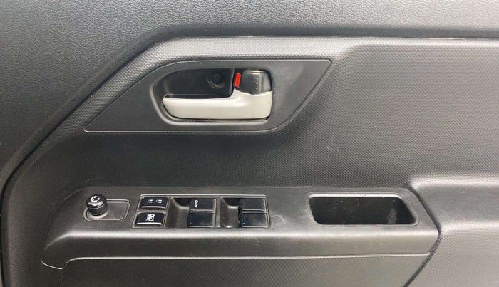 2021 Maruti New Wagon-R VXI 1.2, Petrol, Manual, 56,576 km, Driver Side Door Panels Control