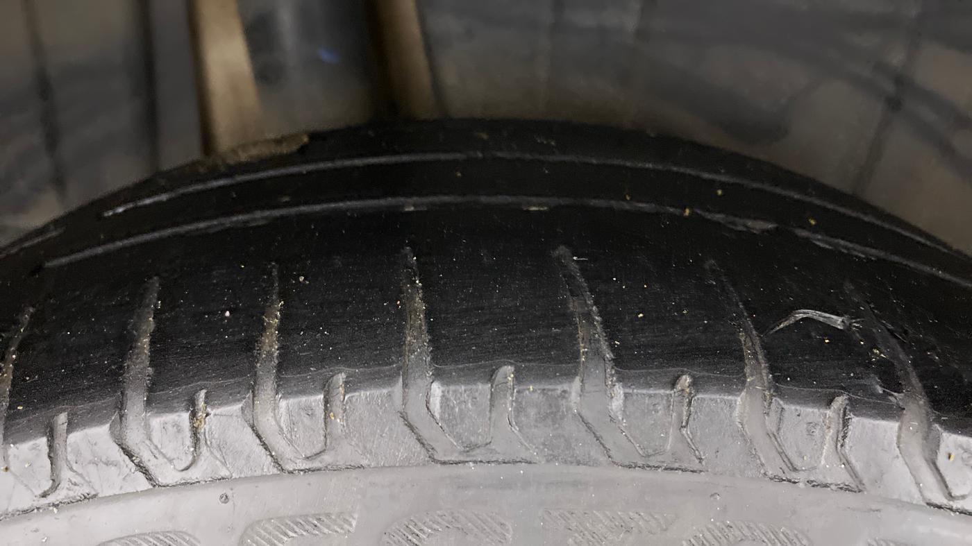 2019 Maruti XL6 ALPHA AT, Petrol, Automatic, 55,188 km, Right Rear Tyre Tread