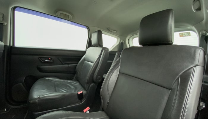 2019 Maruti XL6 ALPHA AT, Petrol, Automatic, 55,188 km, Right Side Rear Door Cabin