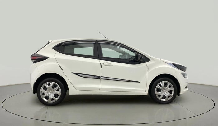 2023 Tata ALTROZ XM PLUS PETROL, Petrol, Manual, 6,519 km, Right Side View