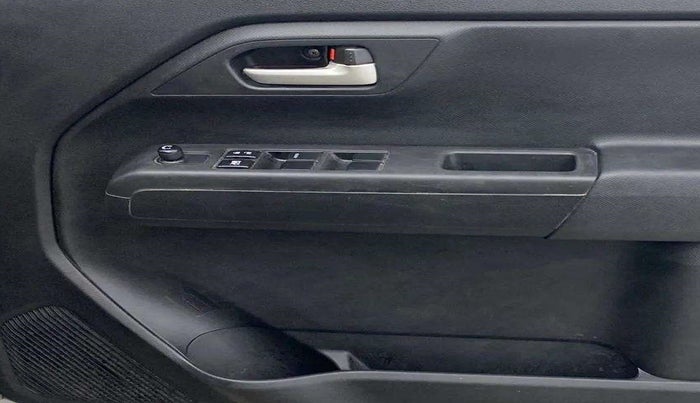 2019 Maruti New Wagon-R VXI 1.2, Petrol, Manual, 13,008 km, Driver Side Door Panels Control