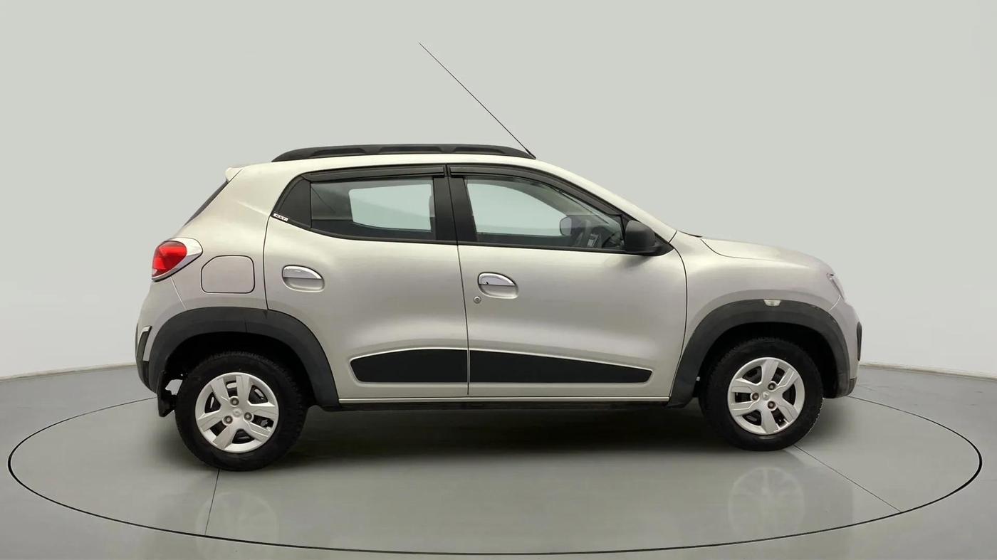 2016 Renault Kwid RXT 0.8, Petrol, Manual, 8,138 km, Right Side View