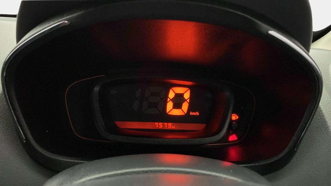 2016 Renault Kwid RXT 0.8, Petrol, Manual, 8,138 km, Odometer Image