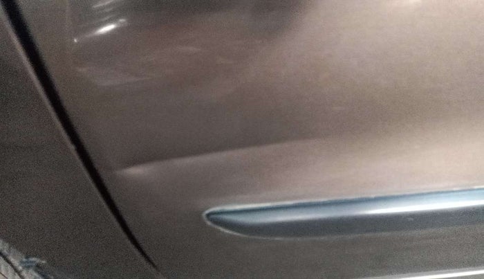 2017 Maruti Wagon R 1.0 LXI CNG, CNG, Manual, 27,024 km, Front passenger door - Slightly dented