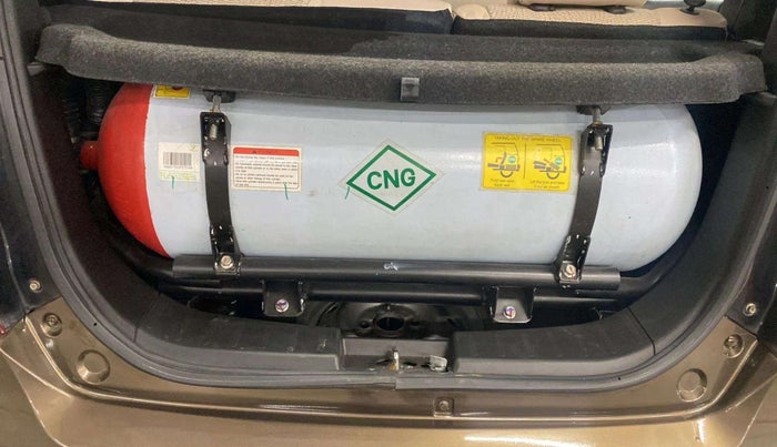 2017 Maruti Wagon R 1.0 LXI CNG, CNG, Manual, 27,024 km, Boot Inside
