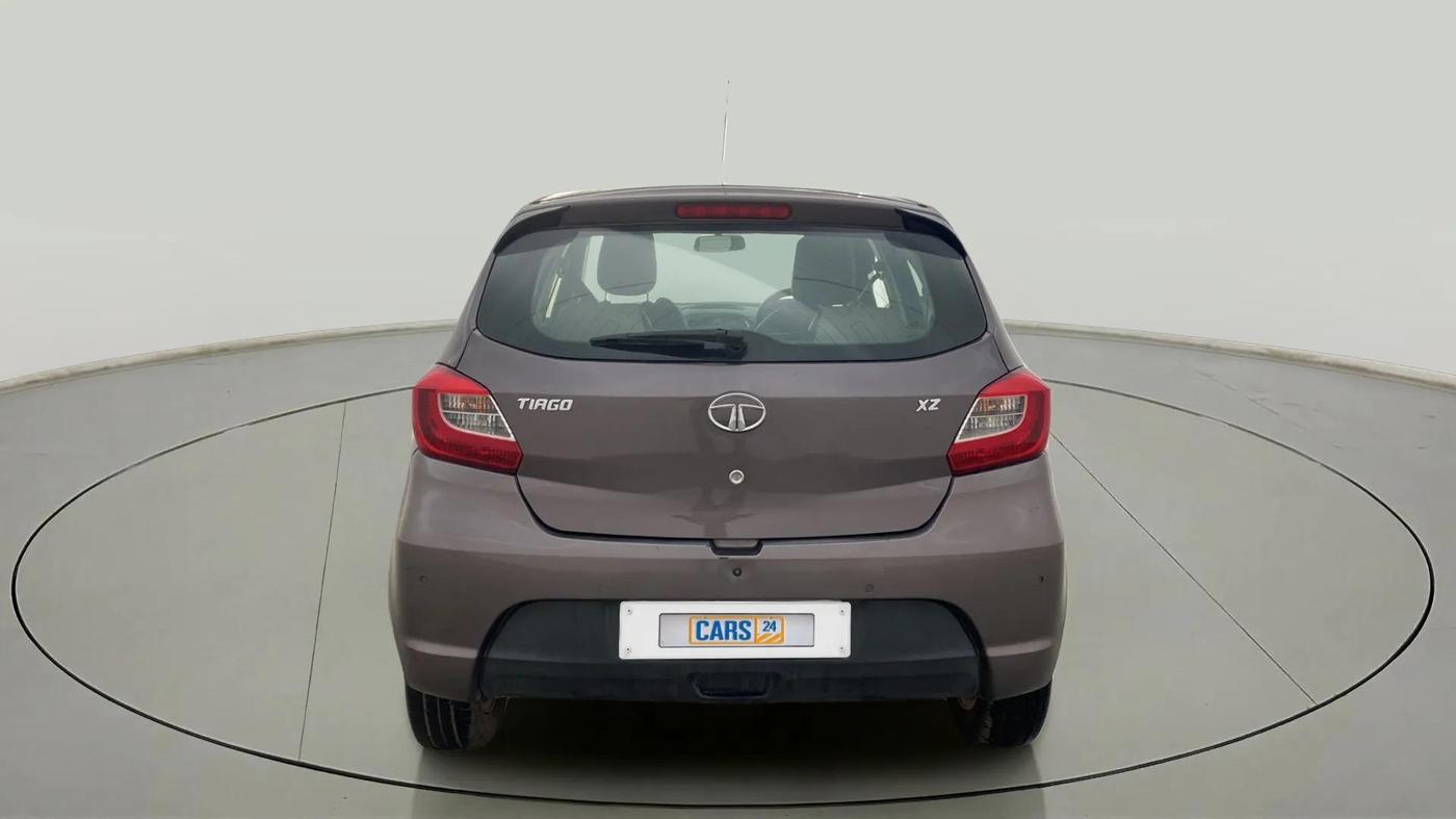 2016 Tata Tiago XZ PETROL, Petrol, Manual, 30,553 km, Back/Rear