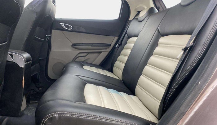 2016 Tata Tiago XZ PETROL, Petrol, Manual, 30,553 km, Right Side Rear Door Cabin