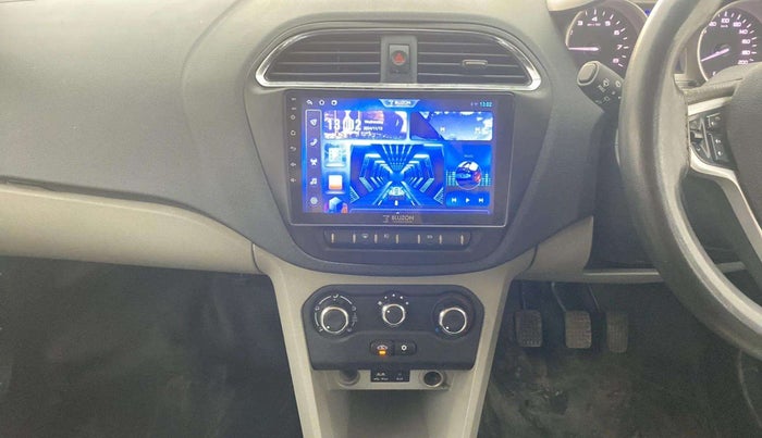 2016 Tata Tiago XZ PETROL, Petrol, Manual, 30,553 km, Air Conditioner